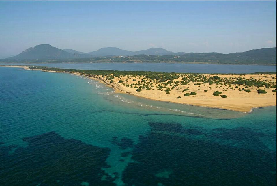 Tetraktys Estate Beachside Υδωρ Ágios Matthaíos 外观 照片